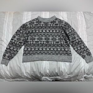 H and M Gray Patterned Sweater